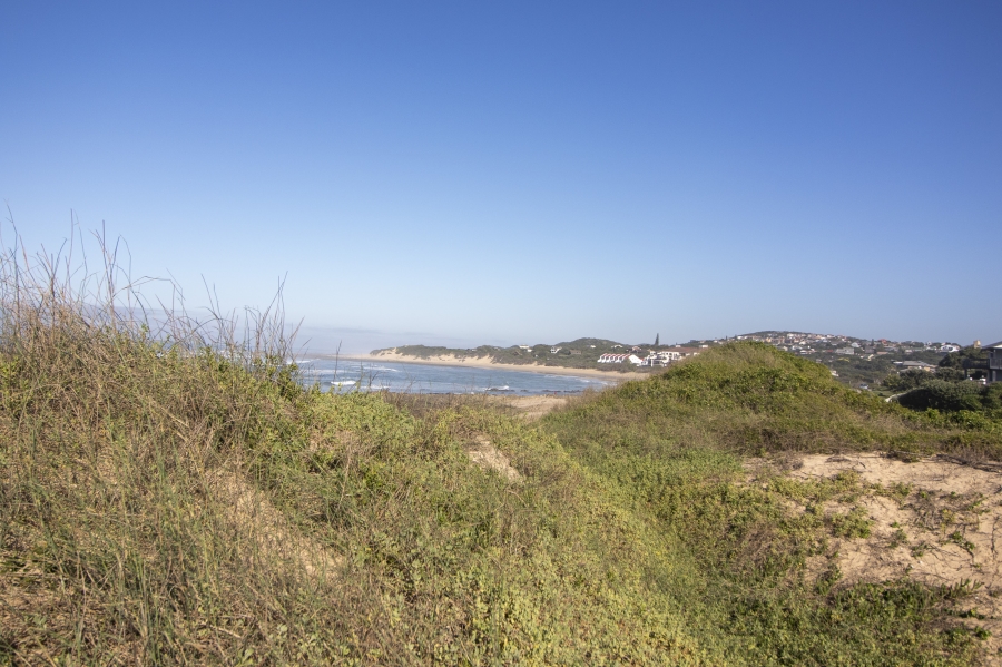 5 Bedroom Property for Sale in West Beach Eastern Cape
